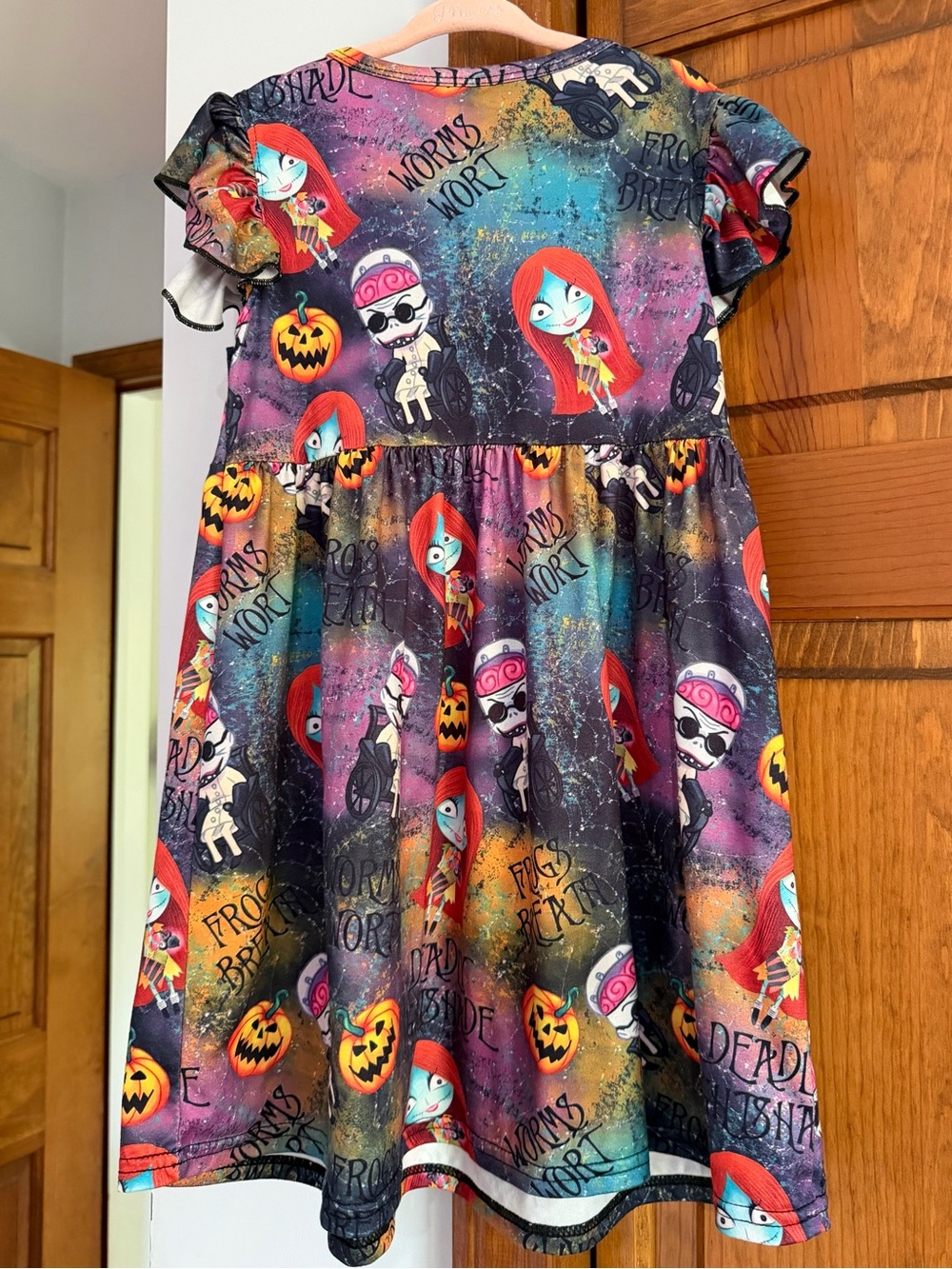 Nightmare Before Christmas Print Boutique Ruffle Sleeve Dress Girls 4T - Picture 2 of 4